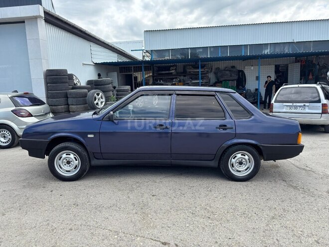 LADA (VAZ) 21099-9