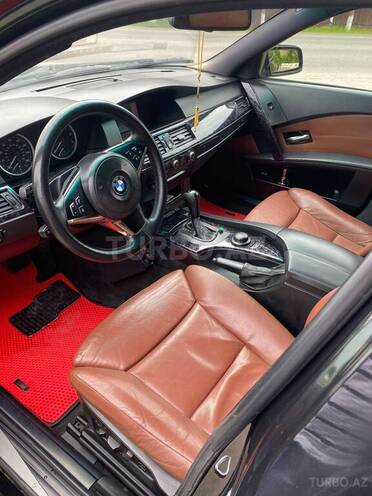 BMW 530-8