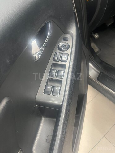 Kia Sportage-9