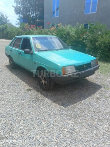 LADA (VAZ) 21099-1