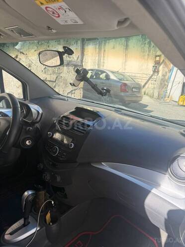 Chevrolet Spark-6