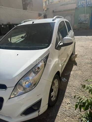 Chevrolet Spark-5