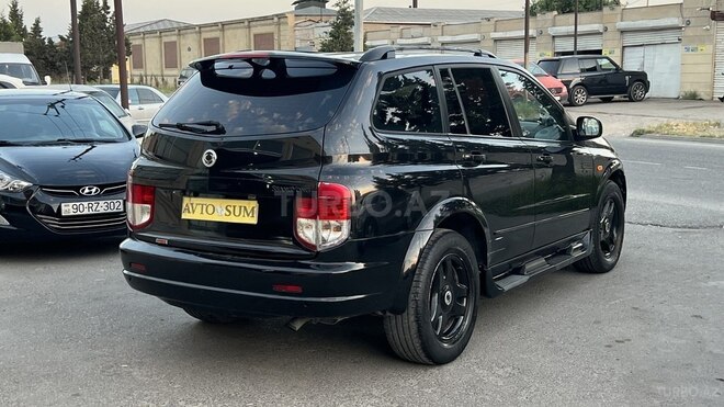Ssang Yong Kyron-11