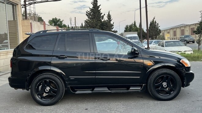 Ssang Yong Kyron-8