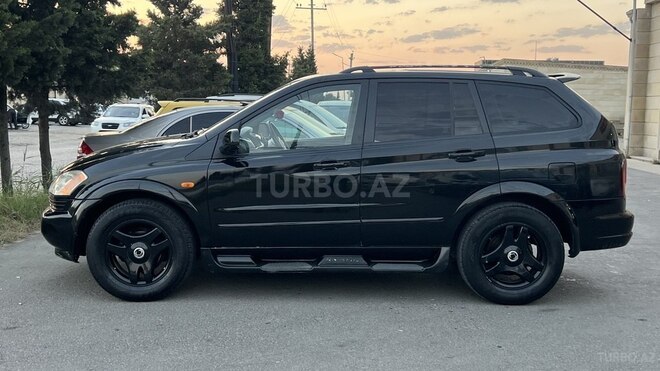 Ssang Yong Kyron-5