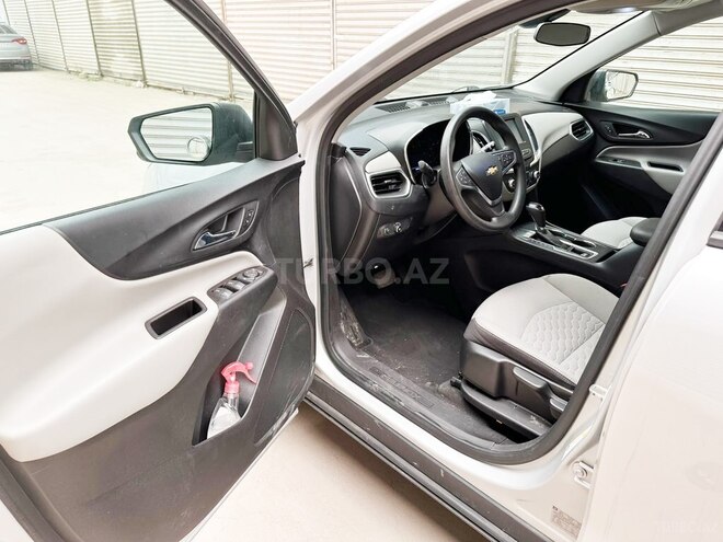 Chevrolet Equinox-9