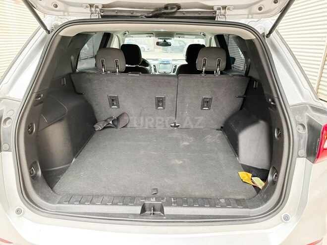 Chevrolet Equinox-7