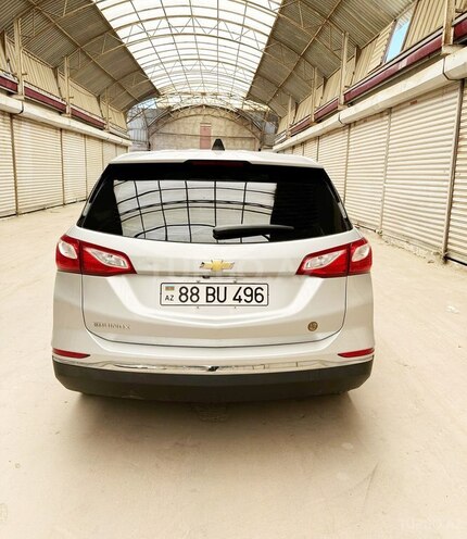 Chevrolet Equinox-12