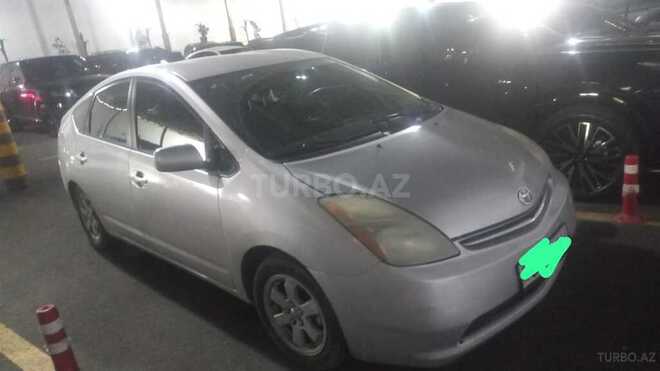 Toyota Prius-1