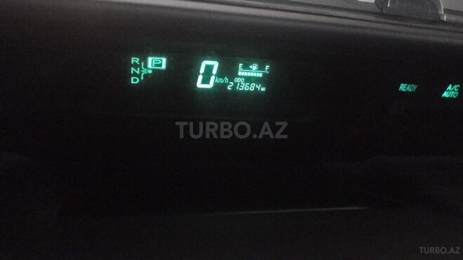 Toyota Prius-6