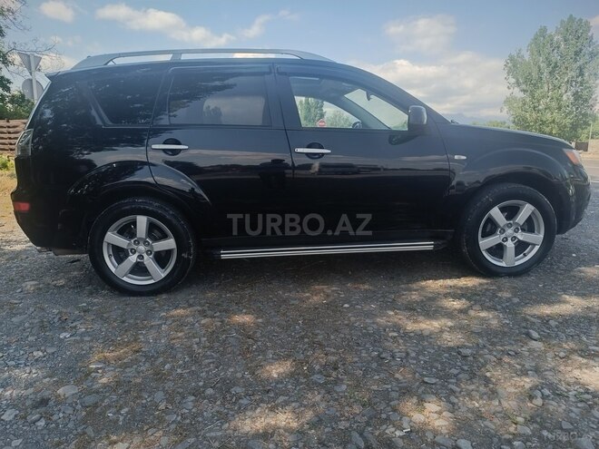 Mitsubishi Outlander-14