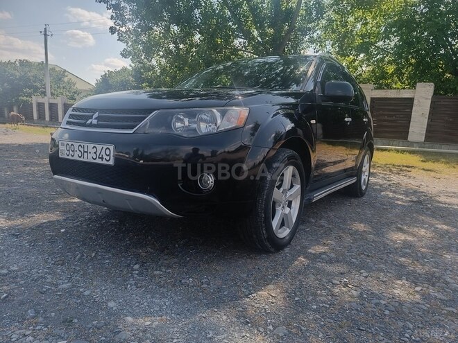 Mitsubishi Outlander-11