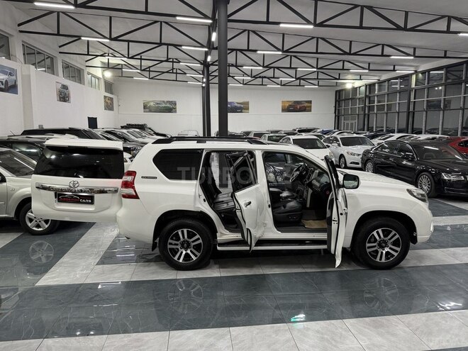 Toyota Land Cruiser Prado 2011, 225,000 km - 4.0 л - Sumqayıt