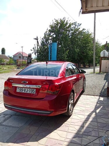 Chevrolet Cruze-4
