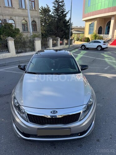 Kia K5-1