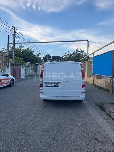 Mercedes Vito-12