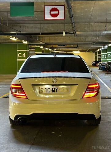 Mercedes C 250-7