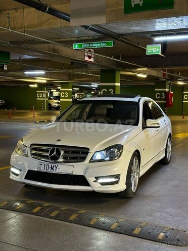 Mercedes C 250-1