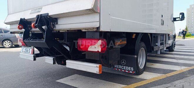 Mercedes Sprinter 515-8