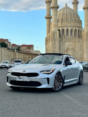 Kia Stinger-3