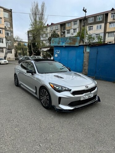 Kia Stinger-6