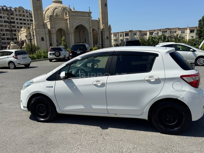 Toyota Vitz-3