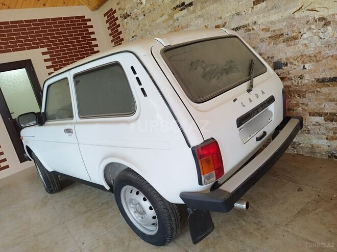 LADA (VAZ) Niva-3
