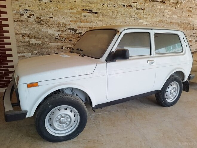 LADA (VAZ) Niva-2