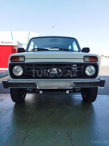 LADA (VAZ) Niva-1