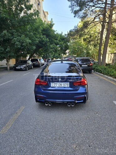 BMW 330-2