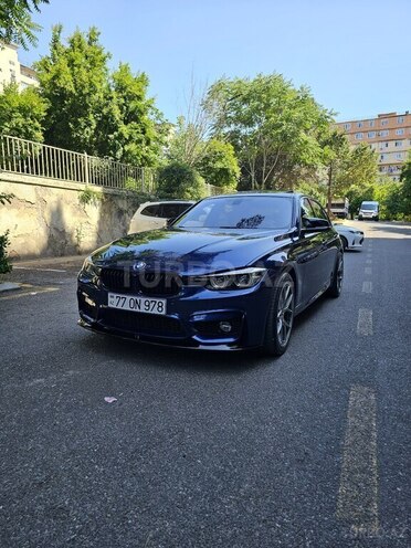 BMW 330-4