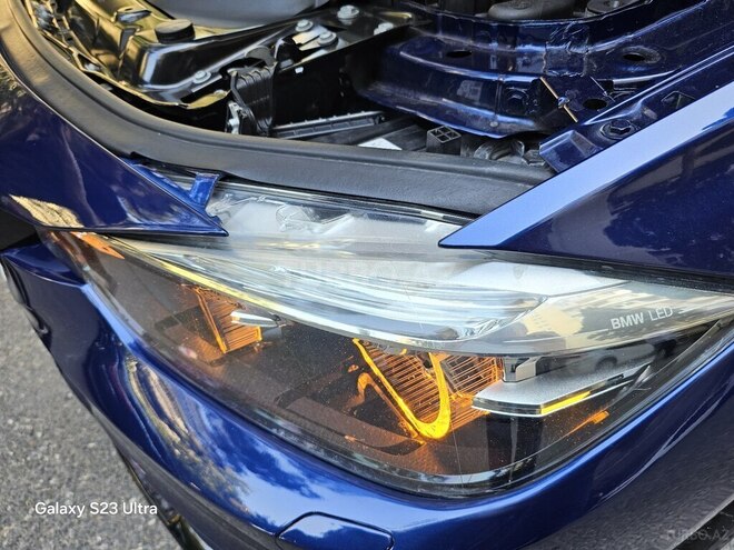 BMW 330-18