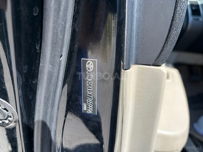 Toyota Prius-11