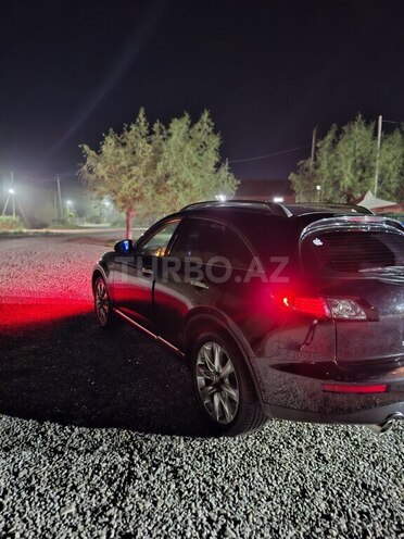 Infiniti FX35-9