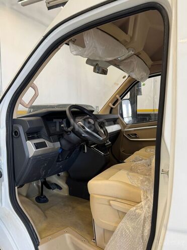 DongFeng Captain V-5