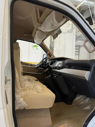 DongFeng Captain V-6