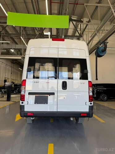 DongFeng Captain V-4