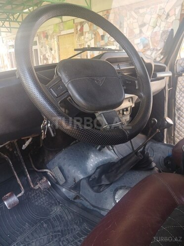 UAZ 469-7