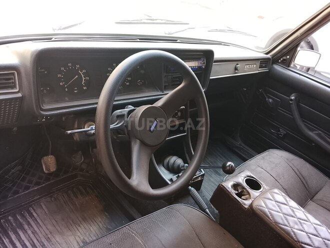 LADA (VAZ) 2107-4