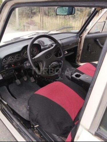 LADA (VAZ) 2106-4