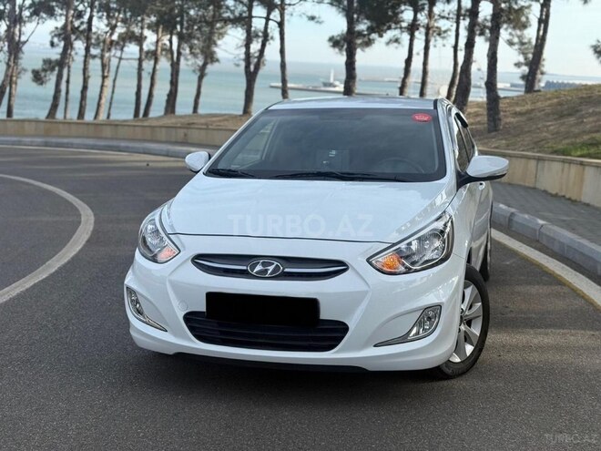 Hyundai Accent-6