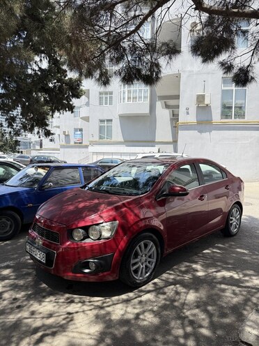 Chevrolet Aveo-4