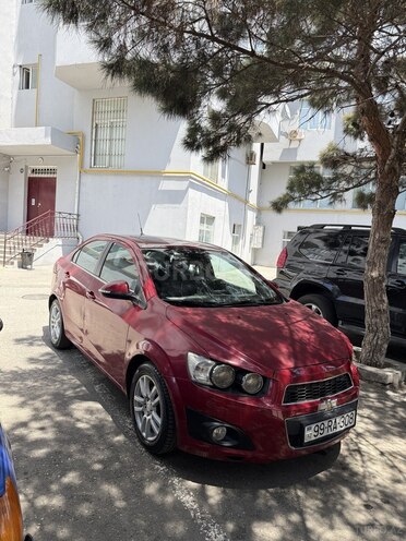 Chevrolet Aveo-5