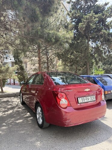 Chevrolet Aveo-6