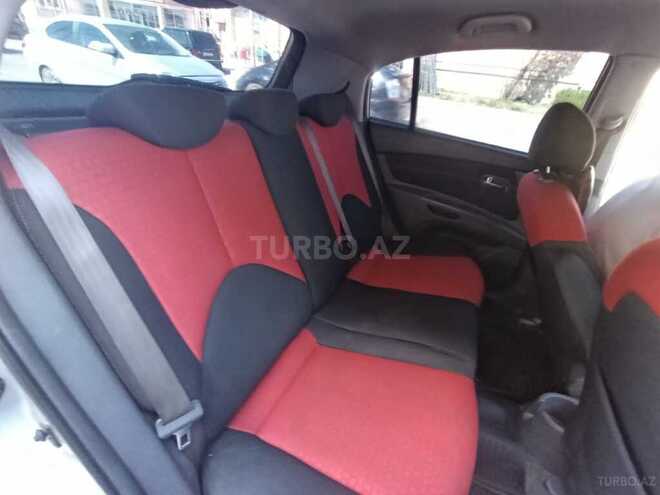 Kia Rio-14