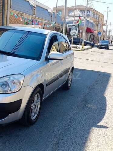 Kia Rio-4