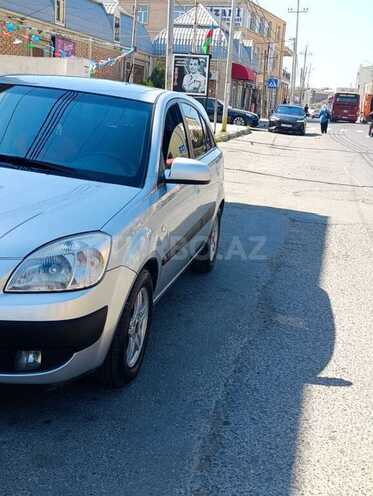 Kia Rio-3