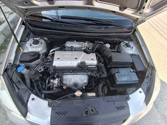 Kia Rio-7