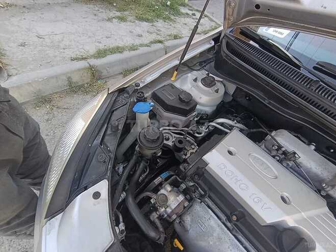 Kia Rio-6