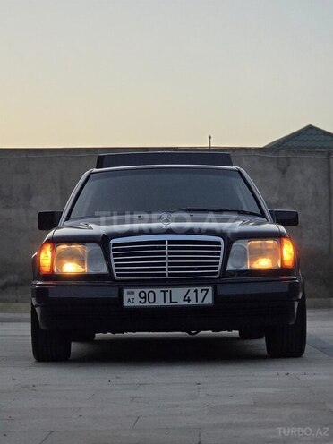 Mercedes E 200-5